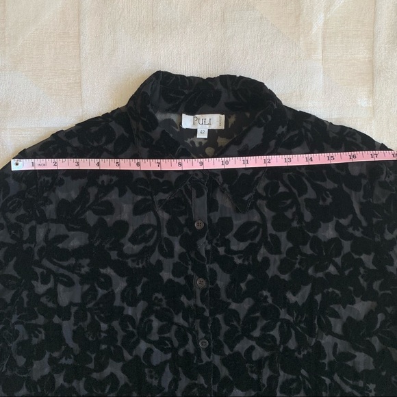 Vintage Floral Black Velvet Blouse - Picture 9 of 12